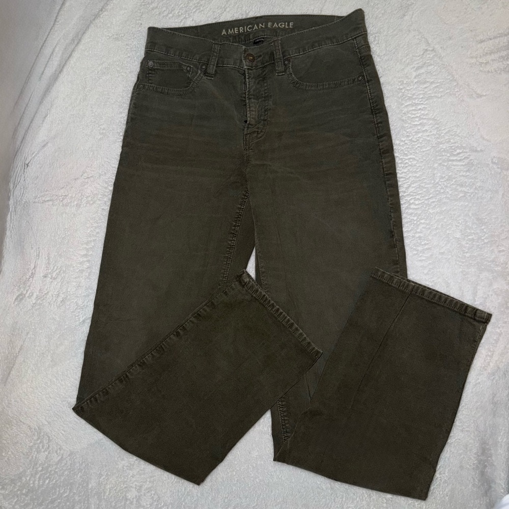 American Eagle Olive Jeans